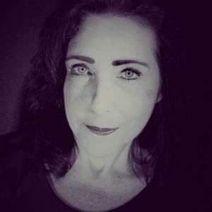 Meet your Posher, Debra